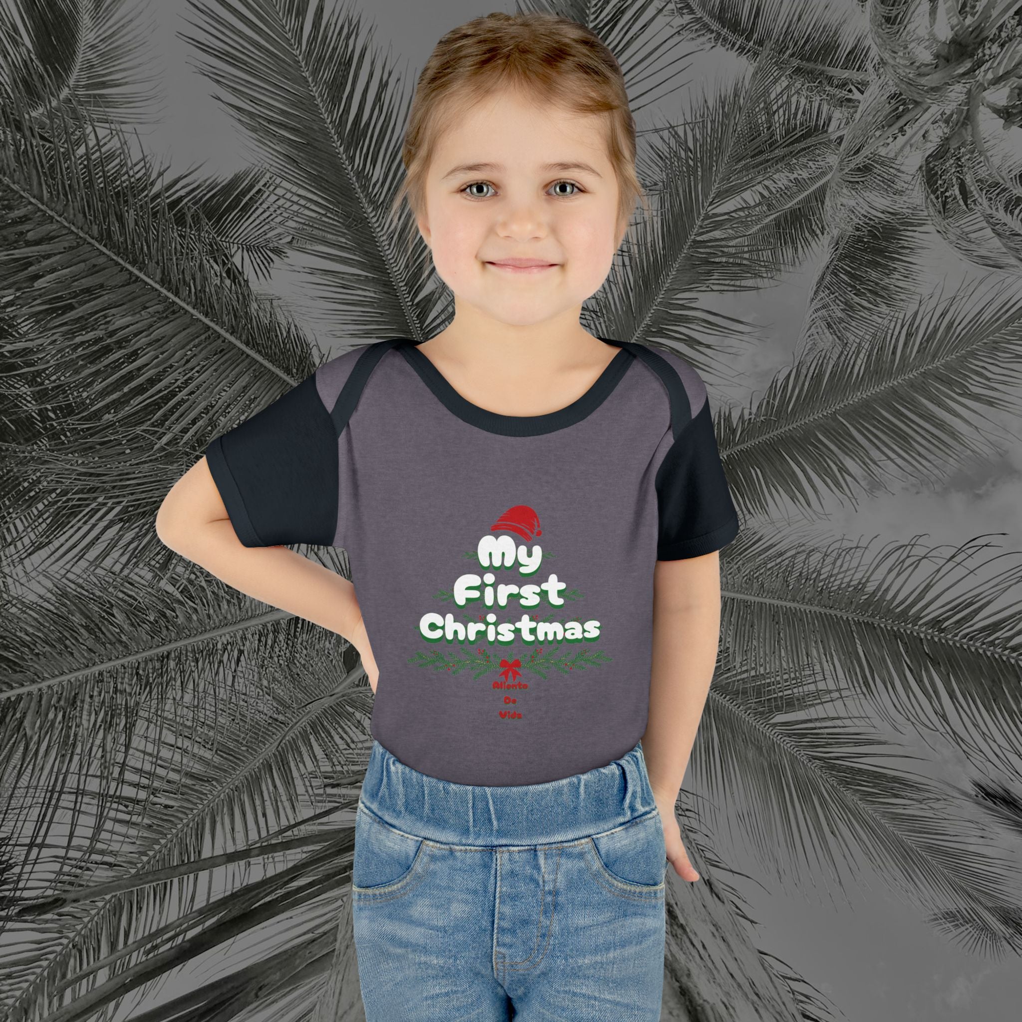 Tiny Claus in Training - (UNISEX) Baby Bodysuit / Infant Onesie - Aliento De Vida