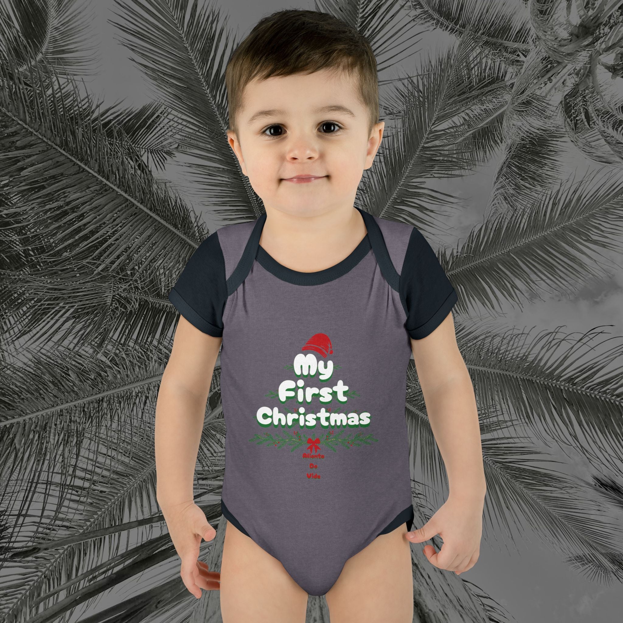 Tiny Claus in Training - (UNISEX) Baby Bodysuit / Infant Onesie - Aliento De Vida