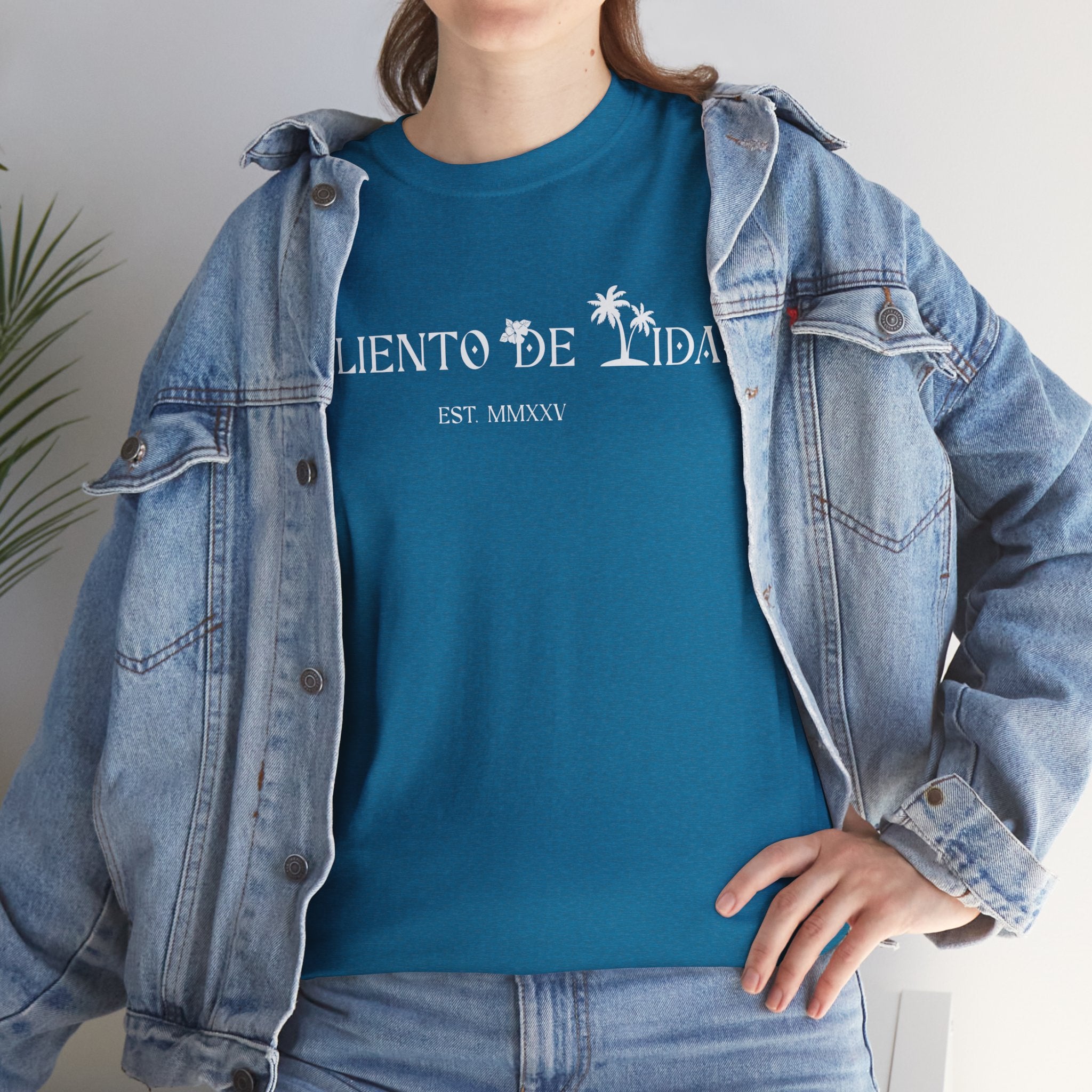 Crack Open A Unique Medalla - PR COLLECTION - (UNISEX) Heavy Cotton Tee - Aliento De Vida