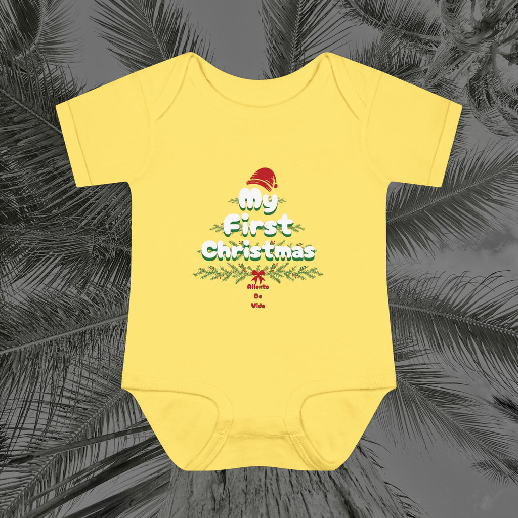 Tiny Claus in Training - (UNISEX) Baby Bodysuit / Infant Onesie - Aliento De Vida