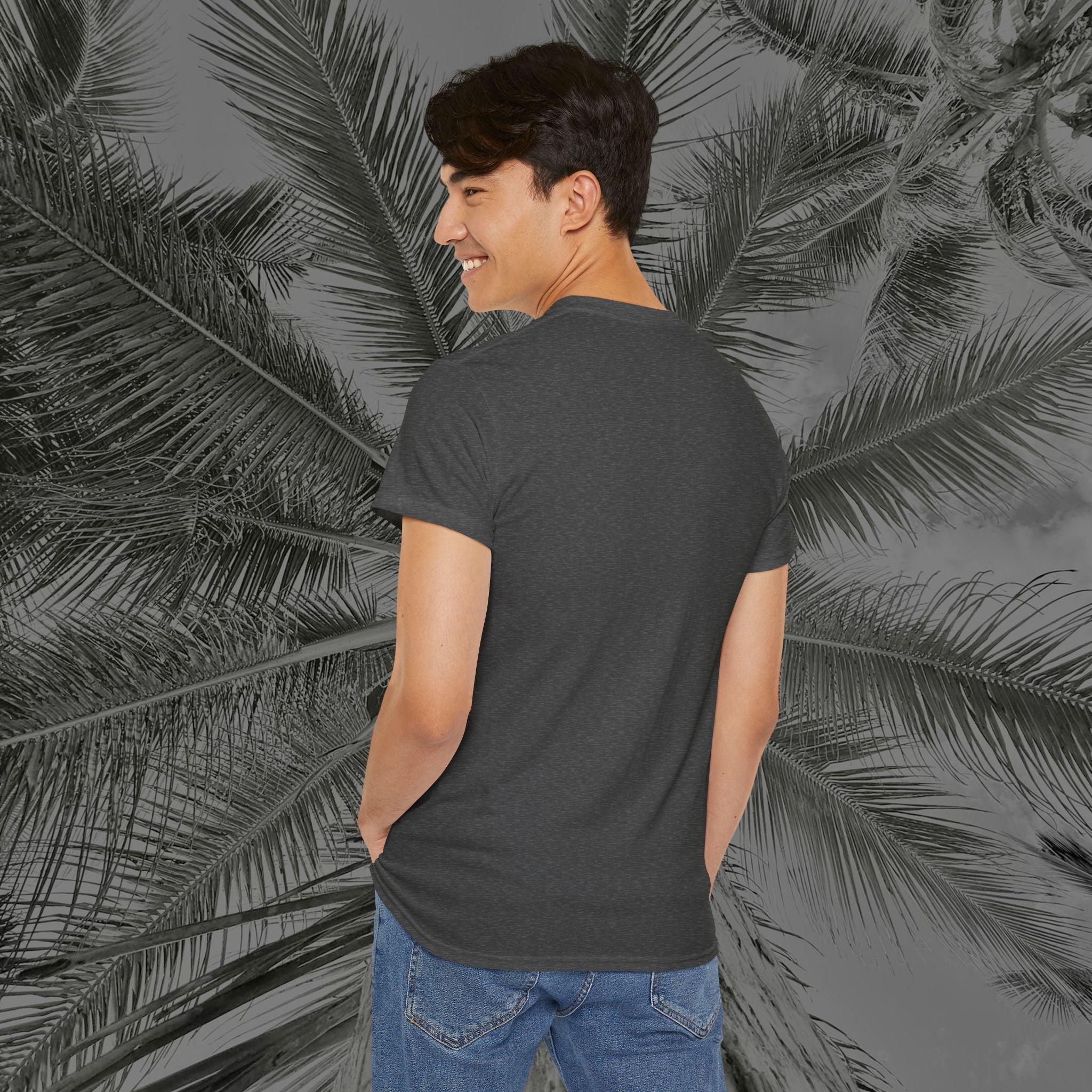 God Is Everywhere - (UNISEX) Heavy Cotton Tee - Aliento De Vida