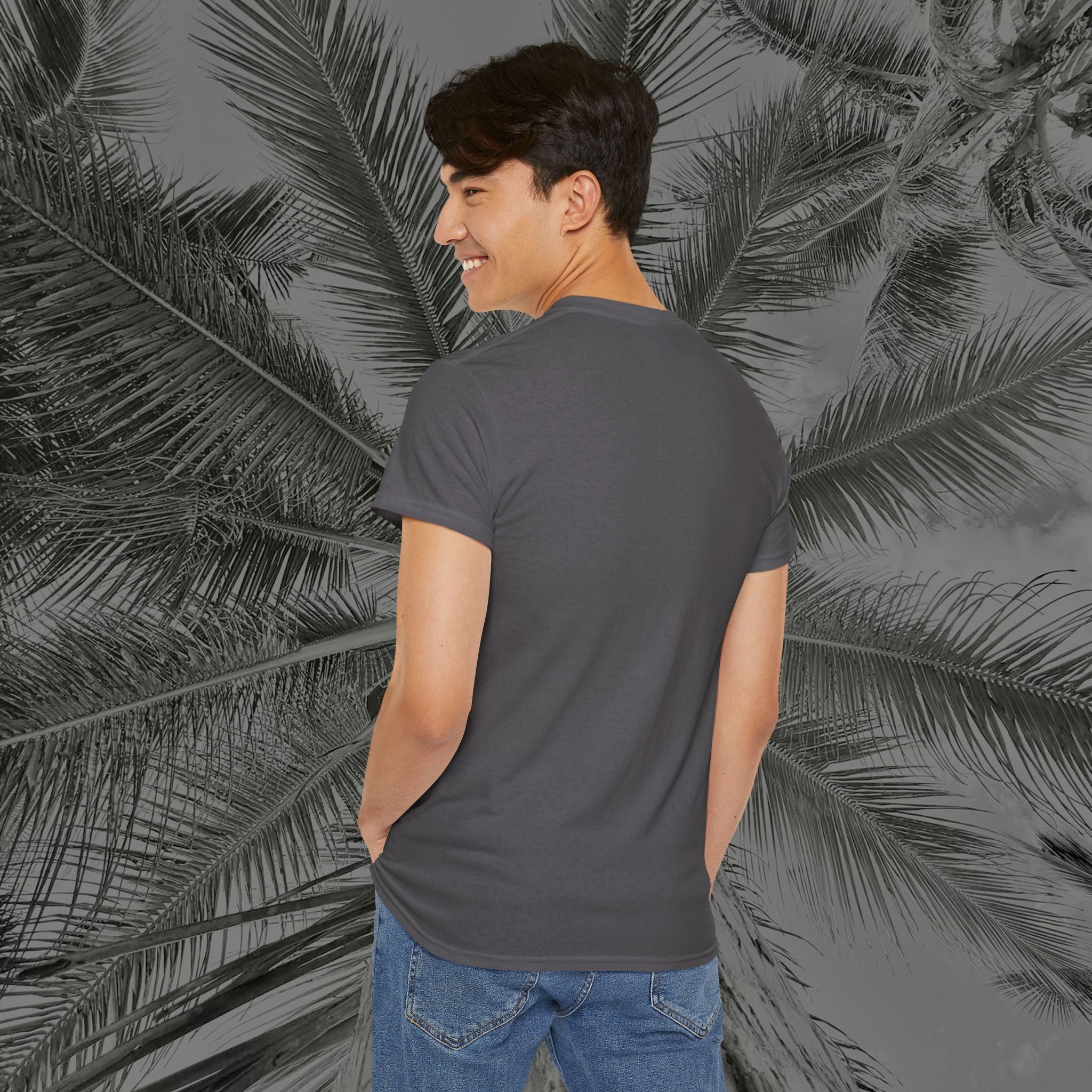 God Is Everywhere - (UNISEX) Heavy Cotton Tee - Aliento De Vida