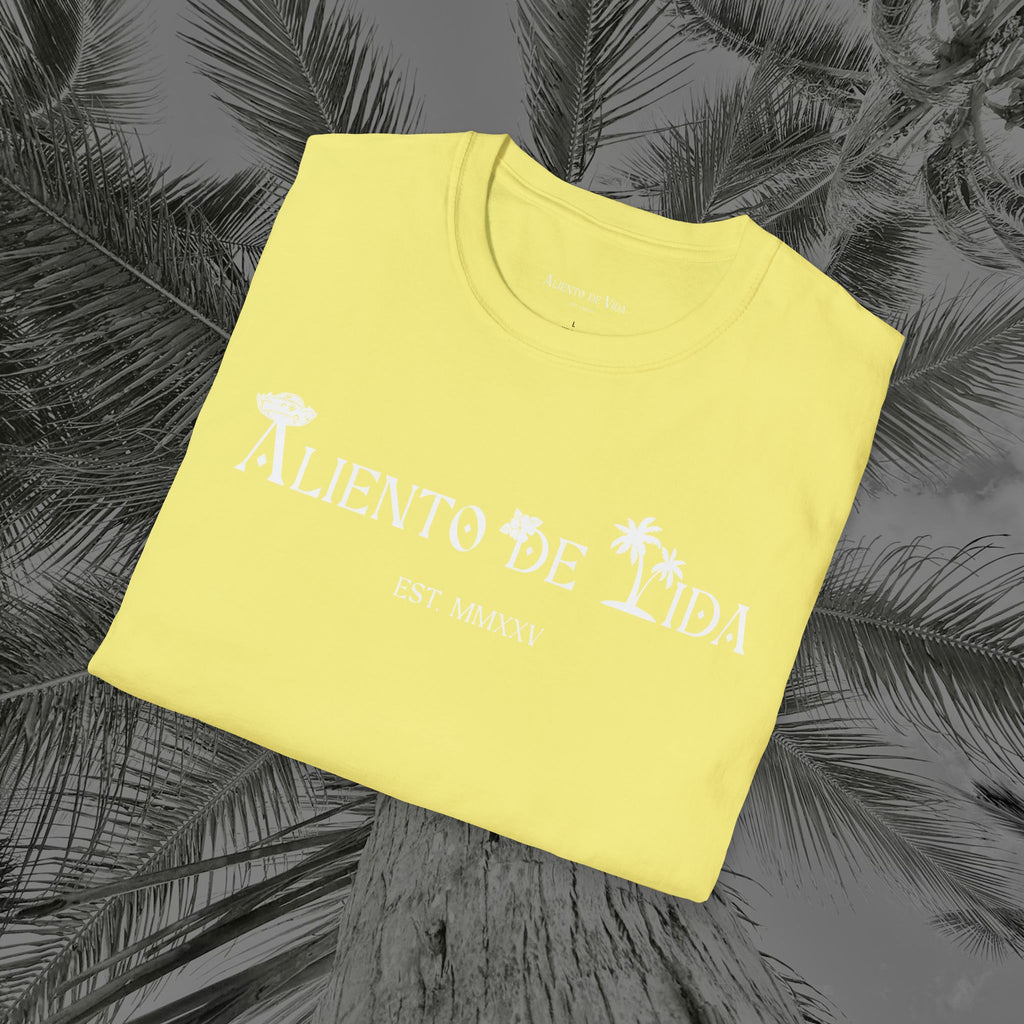 A Slice of Paradise - PR COLLECTION - (UNISEX) Soft style T-Shirt - Aliento De Vida