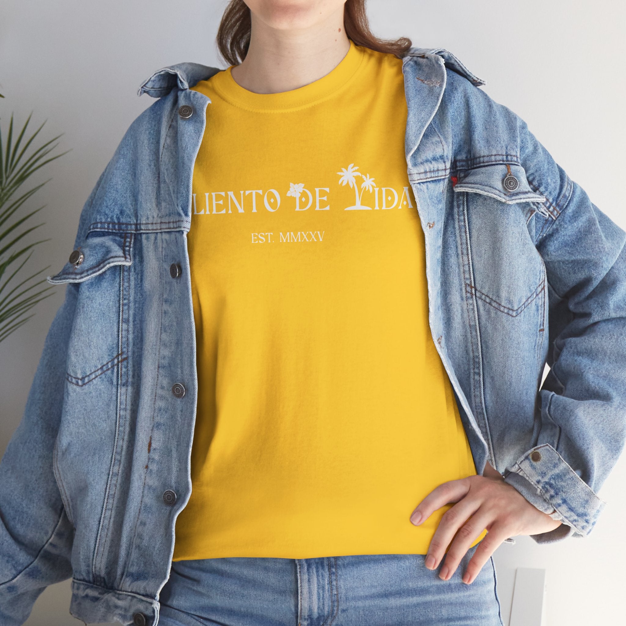 Crack Open A Unique Medalla - PR COLLECTION - (UNISEX) Heavy Cotton Tee - Aliento De Vida